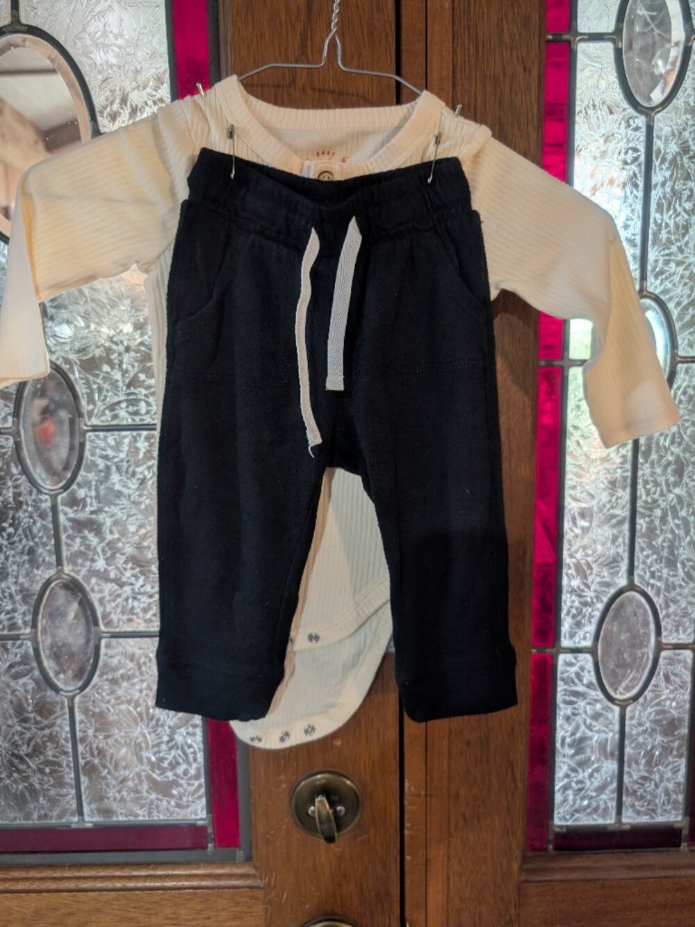Baby outfit, size 12 months; qty 3